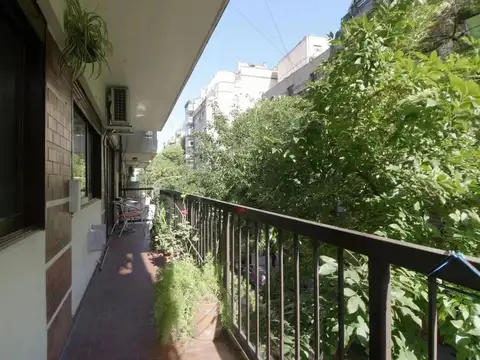 VENTA DE CUATRO AMB EN RECOLETA EXC DISTRIBUCION C BALCON FR