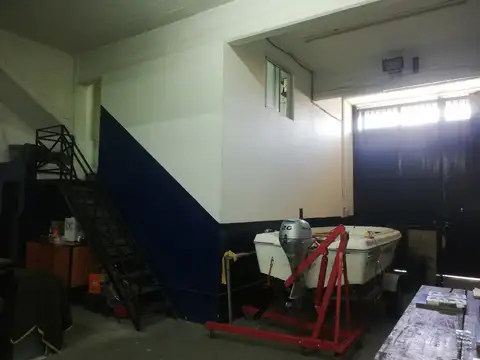 Galpon en Venta 20  mts Fondo