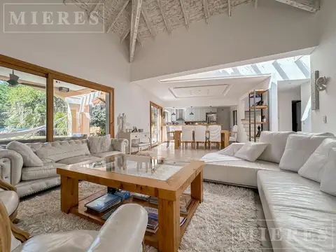 Casa en Venta en Las Palmas, USD 649.000