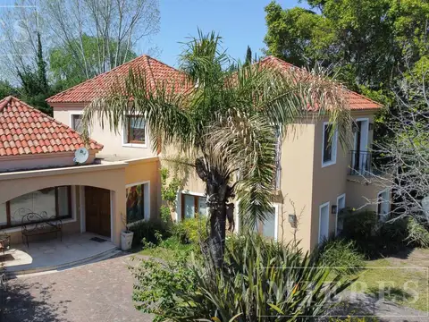 APTO CREDITO - Casa en venta en Las Palmas al agua