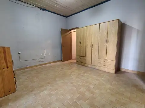 CASA LOTE 210 m² 4 AMBIENTES A REFACCIONAR LANUS