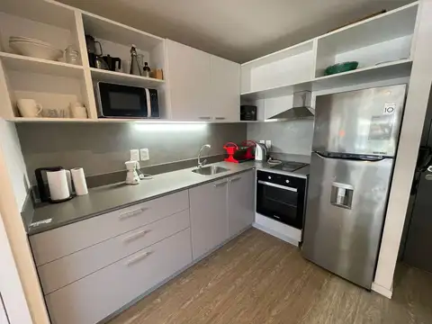 Departamento en Alquiler con 1 cocheras