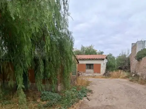 Terreno en Venta en Luzuriaga, USD 450.000
