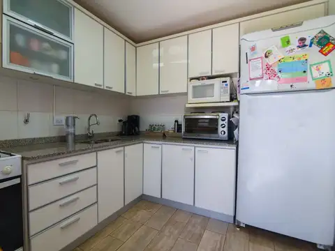 Depto Tipo Casa en Venta en Quilmes Oeste, USD 87.900