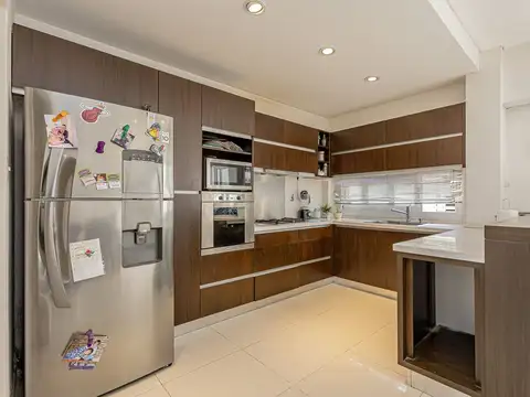 Intendente Revoredo 700