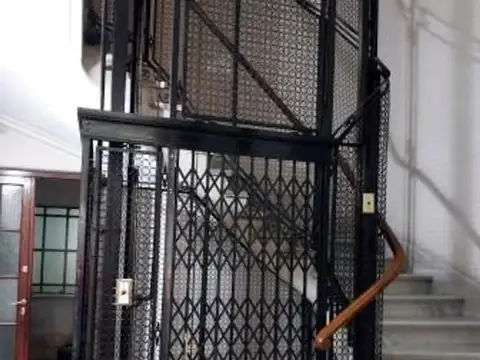 Hipolito Yrigoyen 800