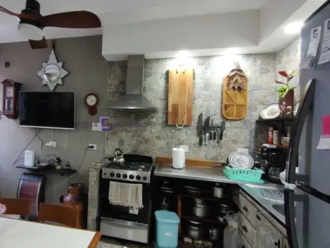 Depto Tipo Casa 2 ambientes con 1 baño