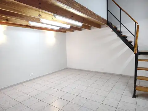 Depto Tipo Casa 3 ambientes con 1 baño