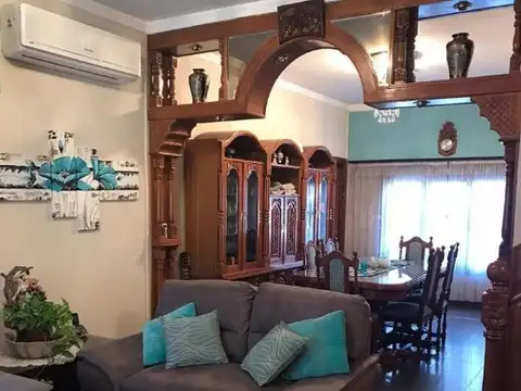 Casa en Venta en Quilmes Oeste, USD 190.000