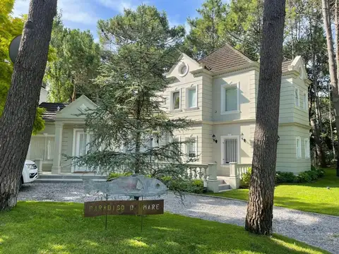 Excelente Casa con Pileta & Jacuzzi