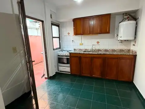 Depto Tipo Casa en Alquiler de 1 dormitorio