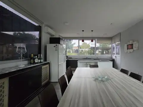 CASA VENTA COSTA ESMERALDA RESIDENCIAL I