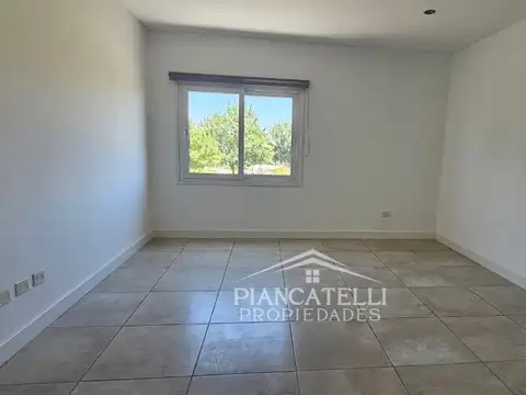 CASA EN VENTA, CON VISTA AL LAGO, 3 HABITACIONES EN TERRAVISTA