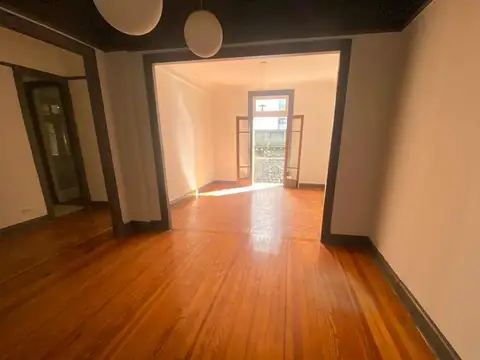 Espectacular departamento antiguo de 4 ambientes totalmente reciclado a una cuadra del Alto Palermo