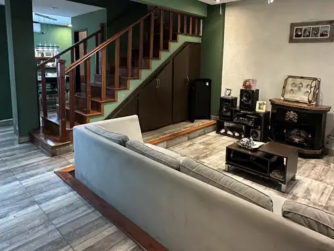 Casa en Venta de 4 dormitorios