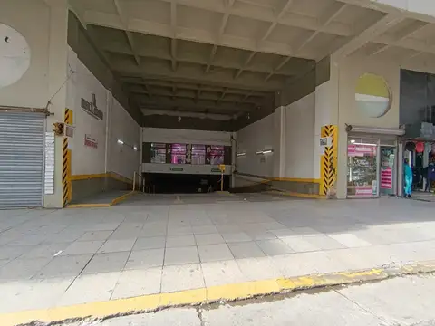 Venta Cochera Cubierta - Bristol Center