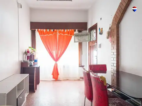 VENTA CASA 3 AMB C/COCHERA Y GALPON EN LOTE PROPIO