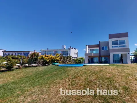 El Cantón Norte Escobar