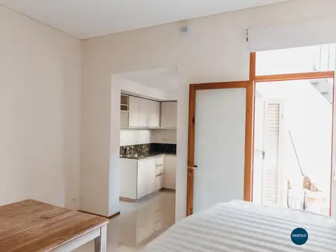 Depto Tipo Casa en Alquiler de 4 ambientes