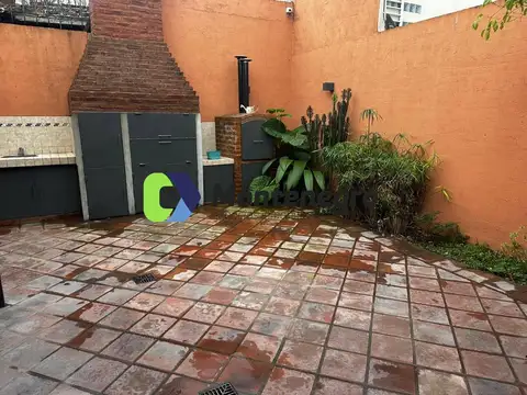 Casa - Alquiler - Argentina, Berazategui - Calle 141 1820