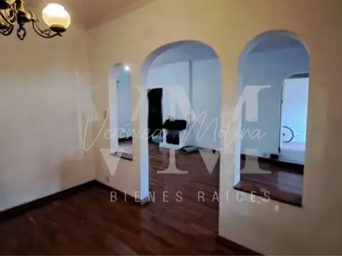 Depto Tipo Casa en Venta de 4 dormitorios