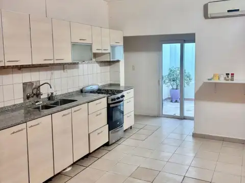 Casa en Alquiler de 3 dormitorios