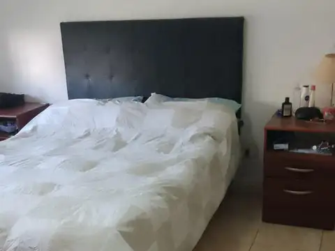 Casa en Alquiler con 1 cochera