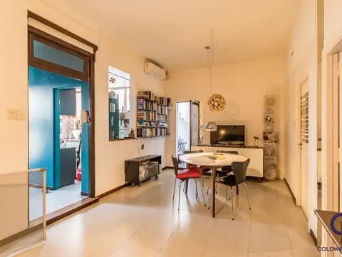 VENTA PH 4 AMB. CON PATIO EN PISO 1. LA PATERNAL