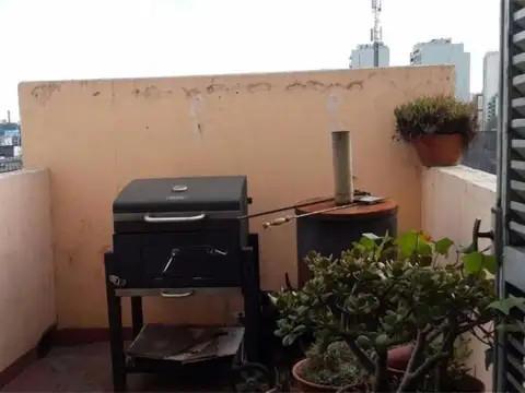 Departamento 6 ambientes con 3 baños