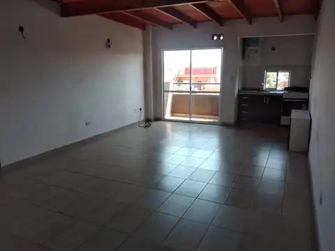 RAMON L FALCON 3300, Piso 3