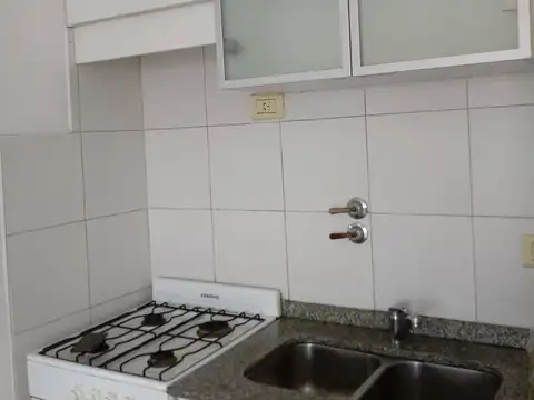 ALQUILER – MONOAMBIENTE CON BALCÓN Y AMENITIES EN ROSARIO