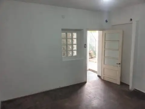 Oportunidad.Casa en planta Alta Alberdi.