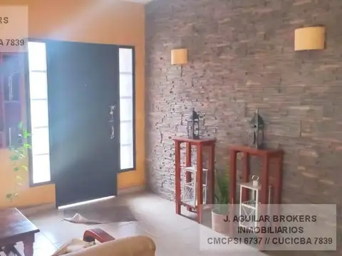 Casa 4 ambientes con 1 baño