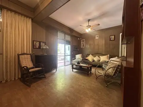 Bv. Rondeau 2500 LOCAL COMERCIAL Y CASA