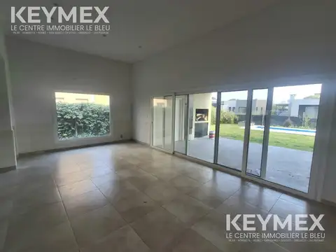 Casa en Alquiler de 3 dormitorios