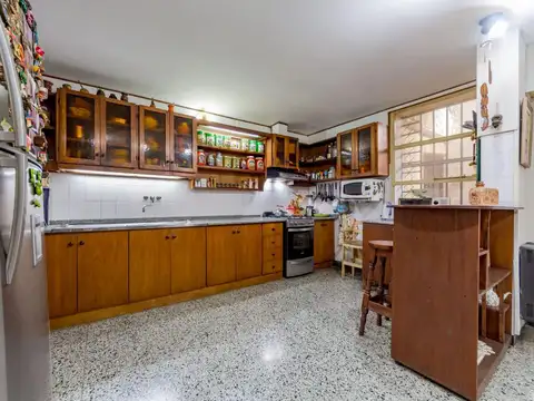 Guemes 2300