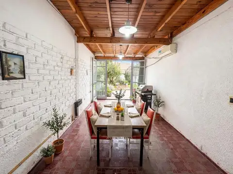 Casa en Venta con 1 cochera