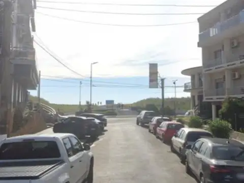 Calle 3 2200, Piso 2