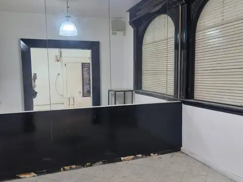 Local en Alquiler 50 años