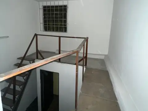 Local en Venta Via Pública