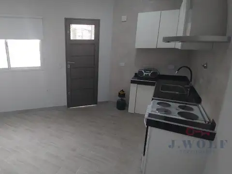 Depto Tipo Casa en Alquiler de 2 ambientes