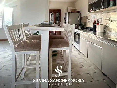 VENTA DUPLEX 3 AMBIENTES EN EL CENTRO DE LOS CARDALES