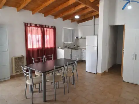 Casa mas Departamentos en Ayala 125