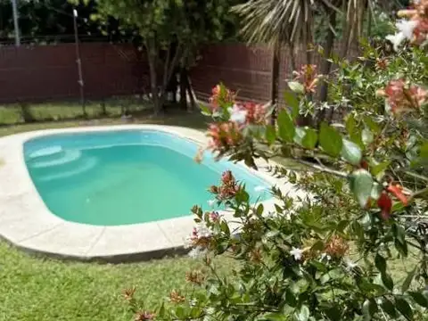 Casa En Venta En Victoria