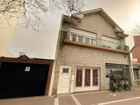 VENTA depto 3 amb mas Local Barrio Estacion Norte