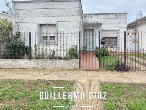 Casa en Venta en Moreno
