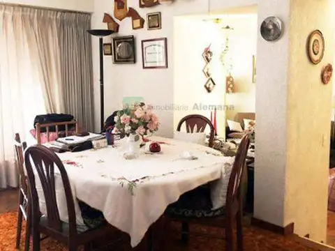 Casa 5 ambientes con 5 baños