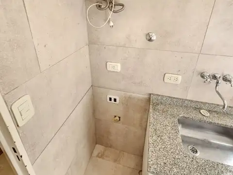 Venta 1 Amb Lateral Luminoso en Villa del Parque