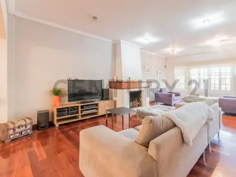 Casa en Venta en Lomas De Zamora, USD 530.000