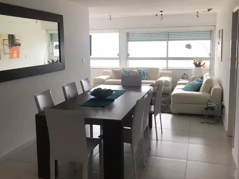 Departamento en Venta en Península, USD 260.000